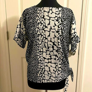 Michael Kors Black & White Blouse Size XS